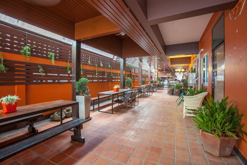 Anoma Guest house