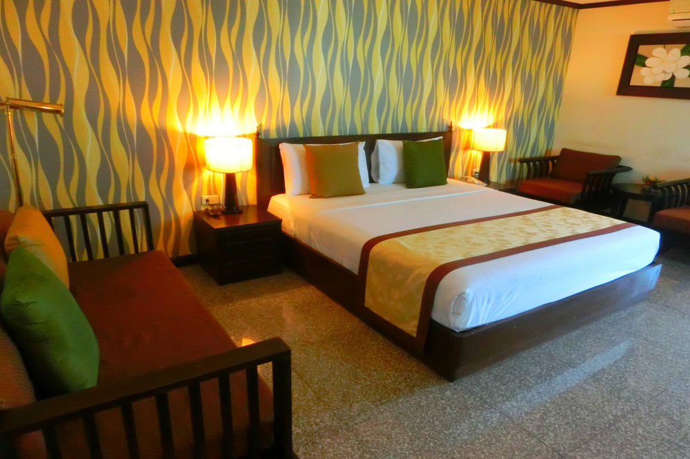 Hotel Royal Peninsula Chiangmai 3*