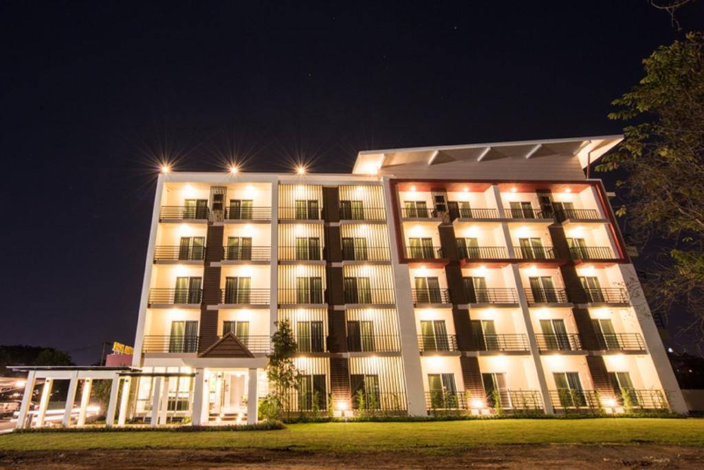 Napatra Hotel