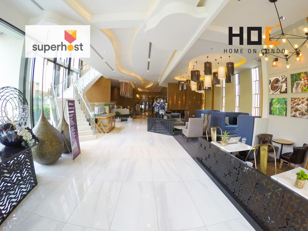 Apartment Hoc5 The Astra Night Bazaar *