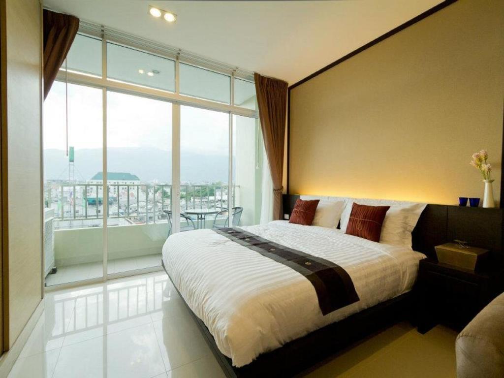 The Grand Wipanan Aparthotel 3*