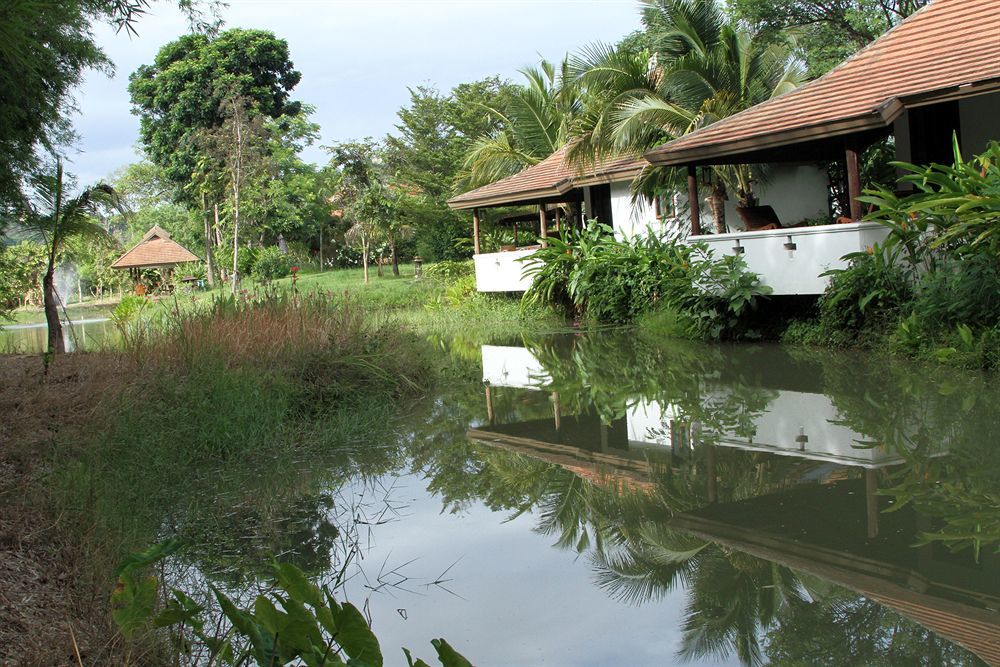 Hotel Jasmine Hills And 3*