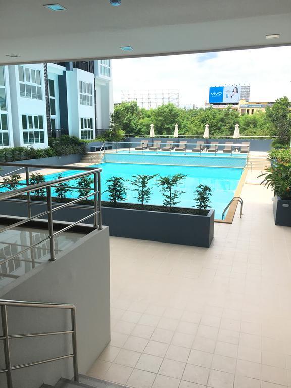 Pool View The Prio Apartment *