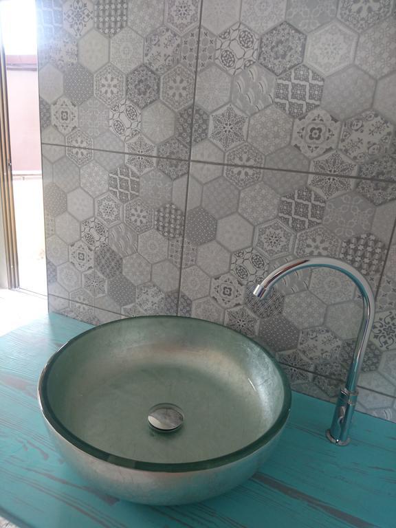 Thapae Gate Hostel Chiang Mai