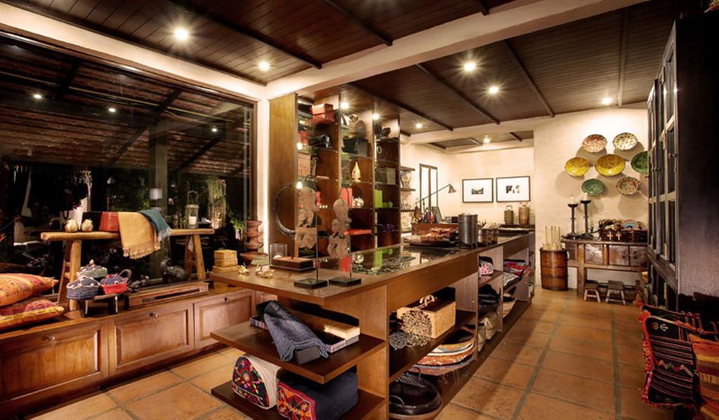 Tamarind Village 4*