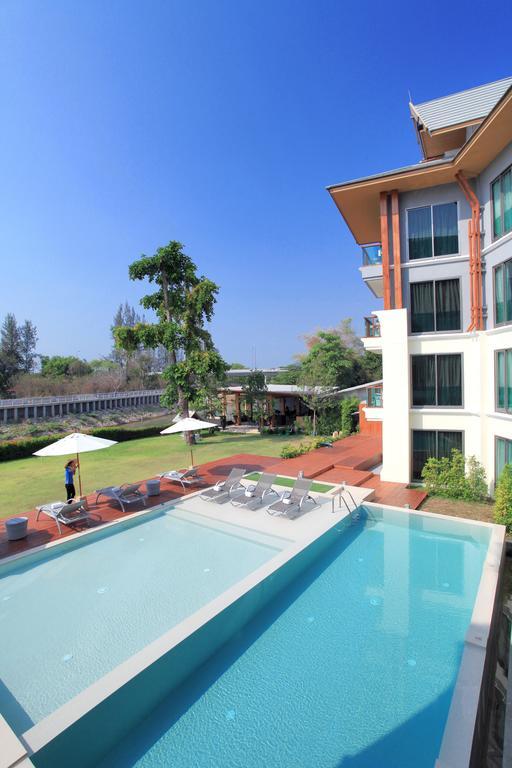 The Riverside Hotel 5*