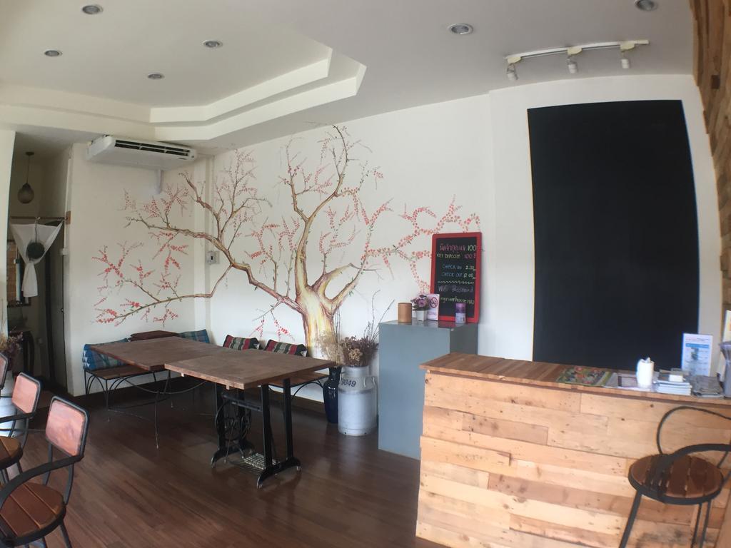 Ping River House Hostel *