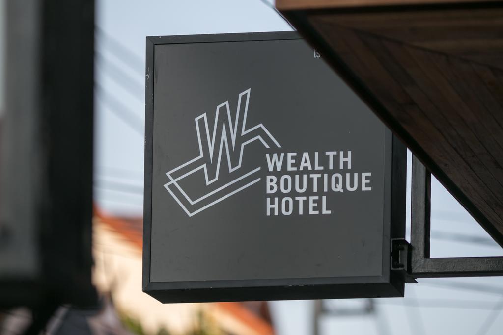 Hotel Wealth Boutique