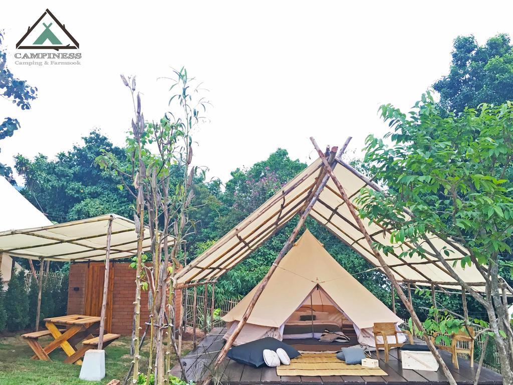 Luxury tent Campiness And Farmsook Chiang Mai