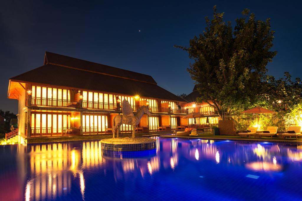 The Chaya And Hotel Chiang Mai