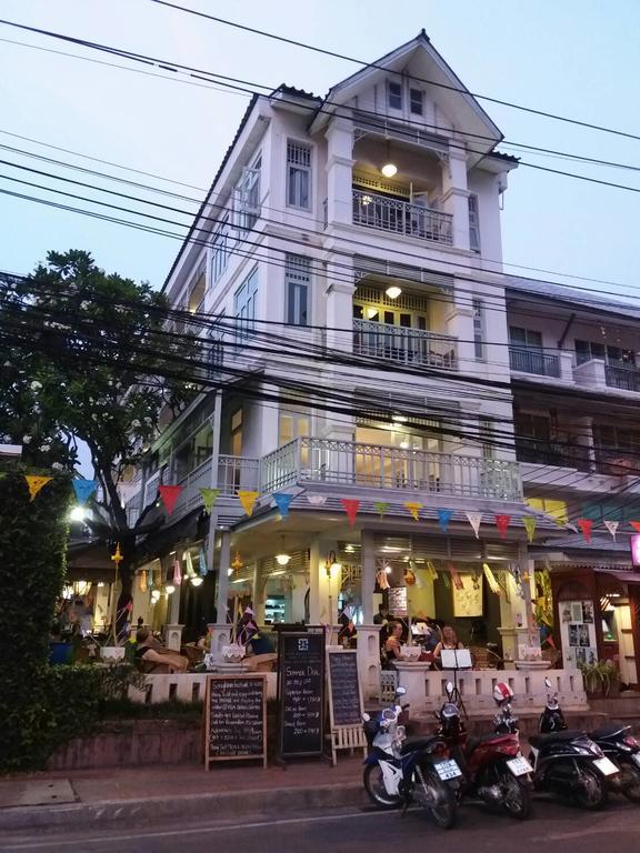 Hotel Duangchampa 3*