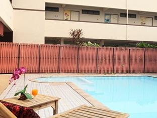 Hotel Phusiri Place 2*
