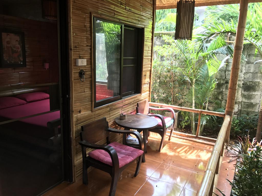 Boutique & Restaurant, Jaidee Bamboo Huts Chiang Mai