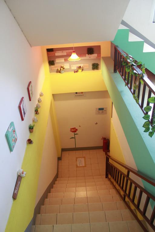 Cm Hostel