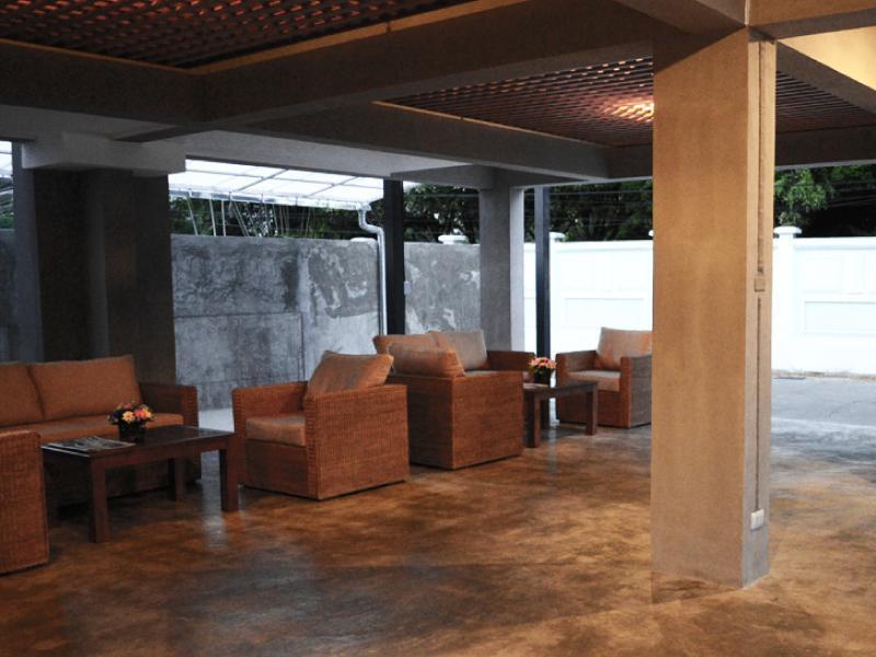 Hotel B2 Santitham