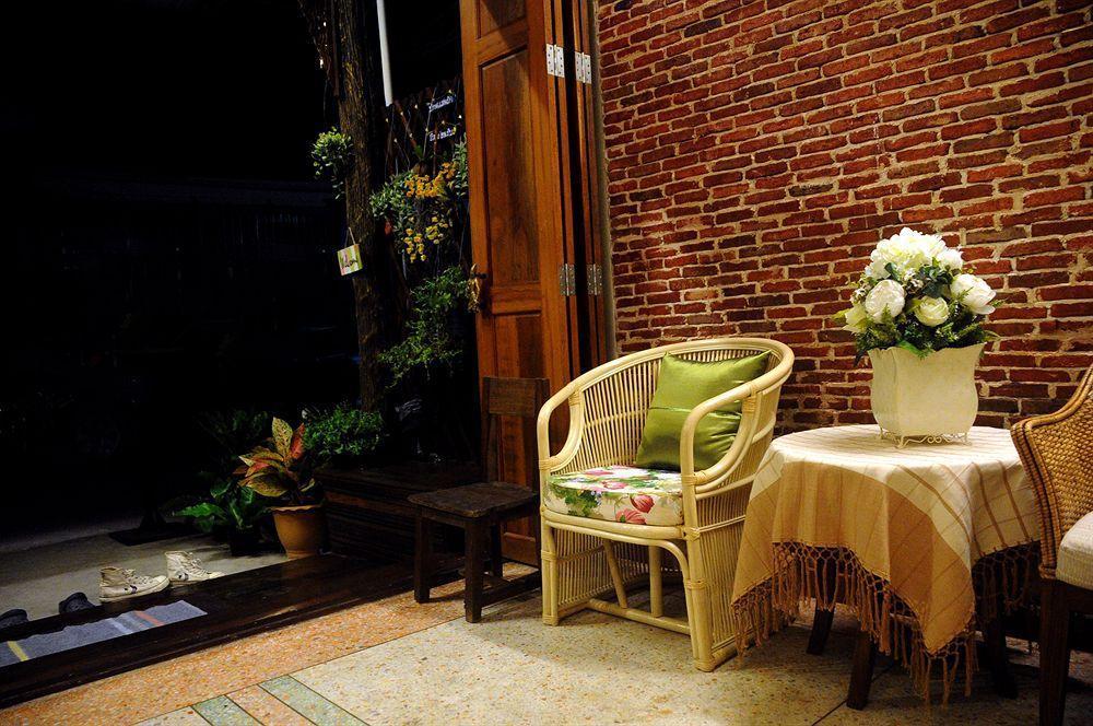Guest house Rustic Chiang Mai