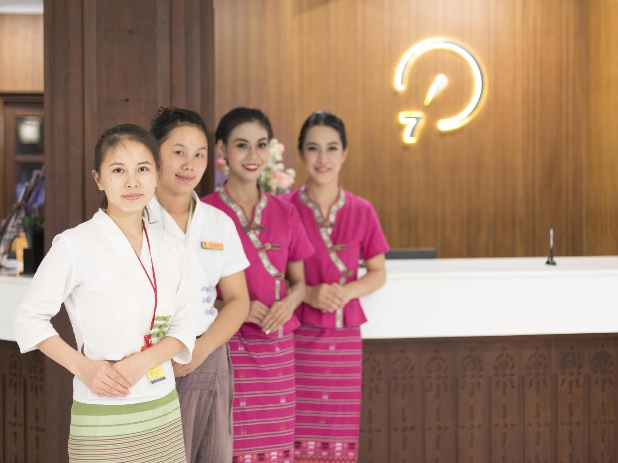 Hotel Chiang Roi 7 Days