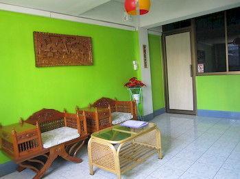 I-smile & U2 Hostel