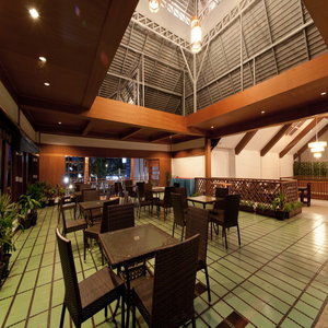 Bua Raya Hotel 3*