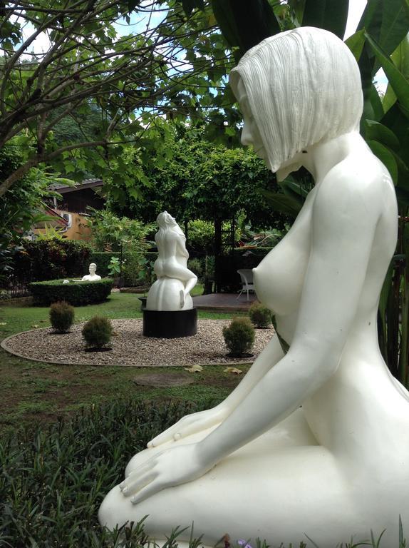 Erotic Garden *