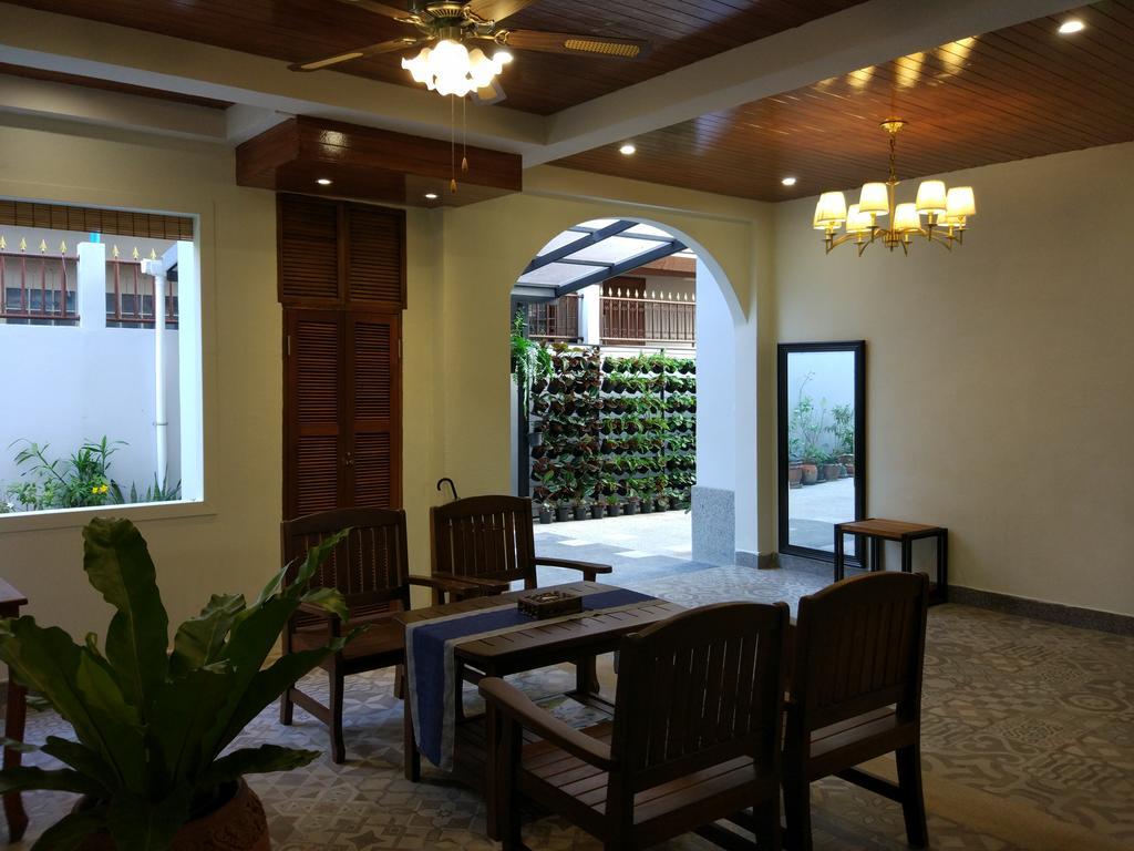 Celosia Hotel 3*