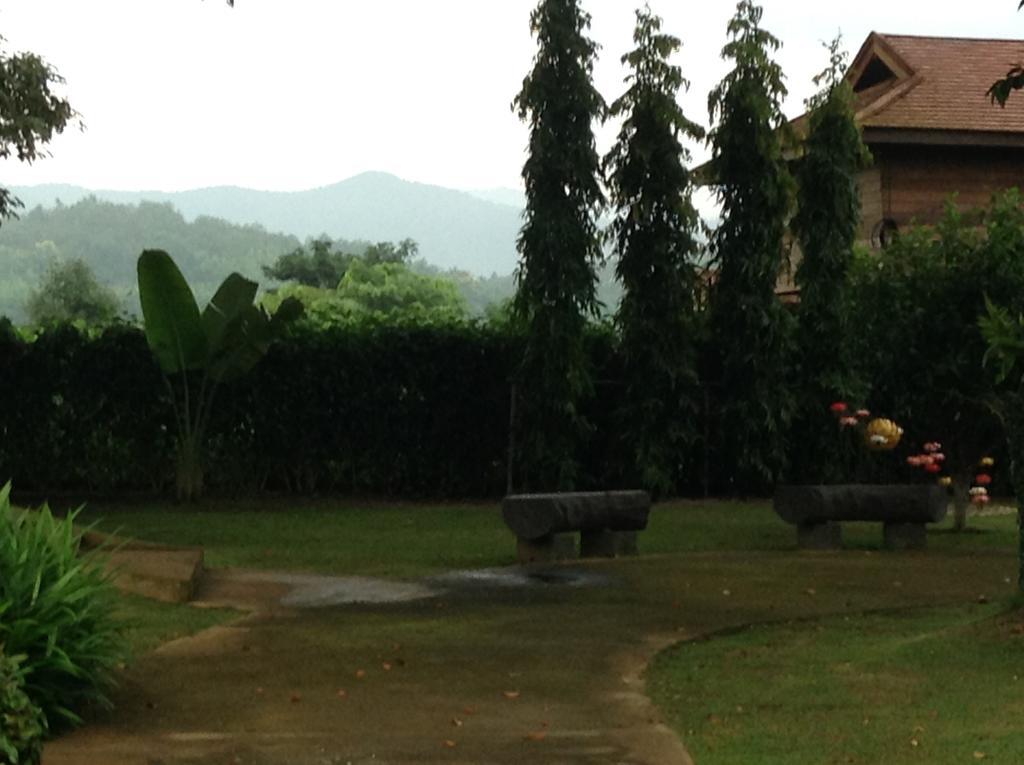 Erotic Garden *