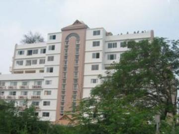 Hotel Mayflower Grande 3*