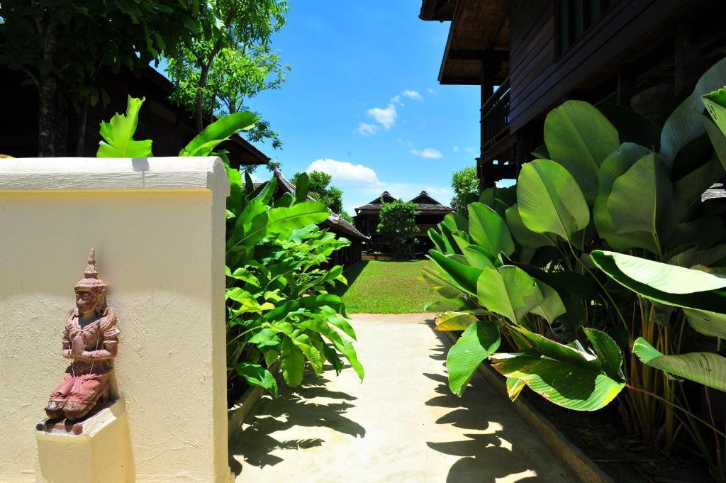 Resort Lanna Rice Barn 3*