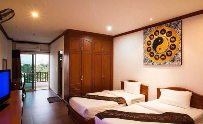 Hotel V 3*