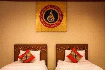 Hotel V