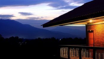 Hotel Rim Tara 2*