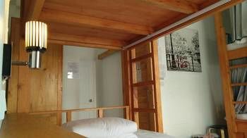 Nimman Bunk Chiang Mai