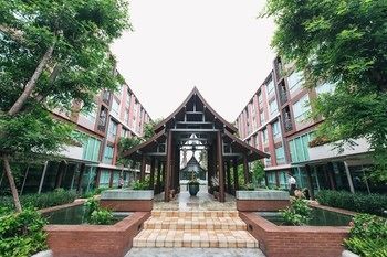 Vienghomnuan Apartment