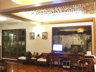 Rachamankha Flora House Guest house