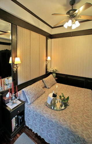 Lotus Hotel 3*