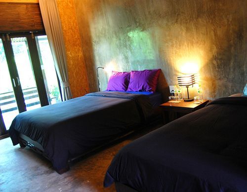 Qi 68 Tempat peranginan 2*