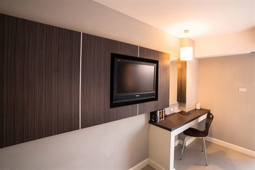 Napatra Hotel 3*