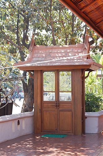 Korbhun Khinbua 3*