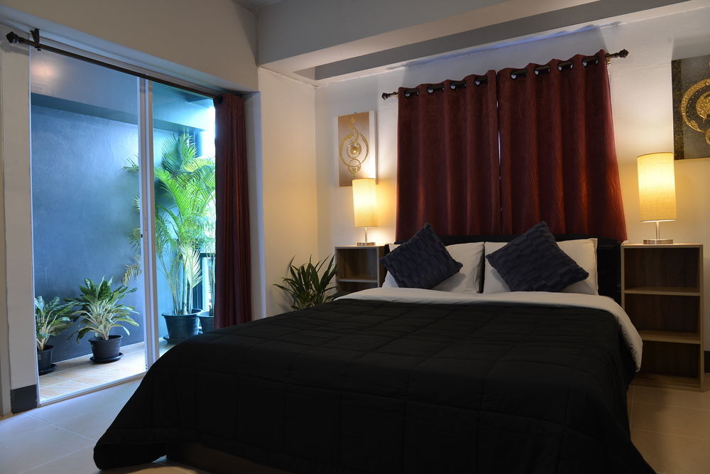 Pudit Place Hotel
