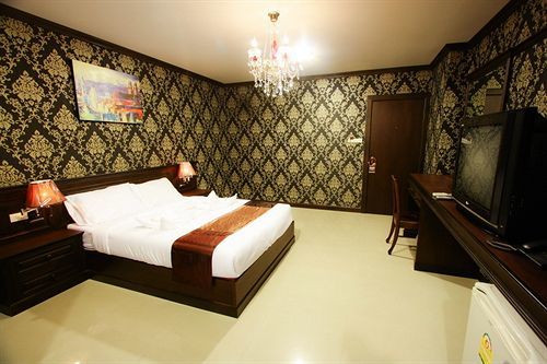 Hotel Romena Grand 3*