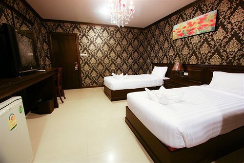Hotel Romena Grand