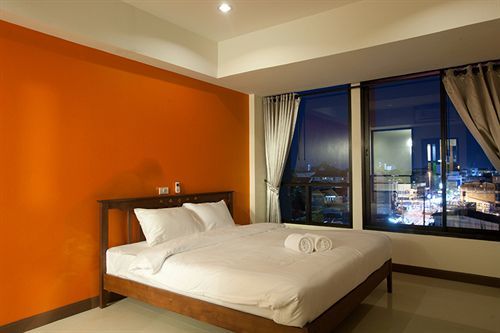 Oyo 233 Sunshine House Hotel 3*