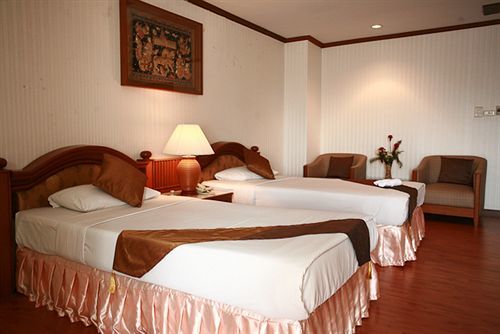 Chiangmai Ratanakosin Hotel