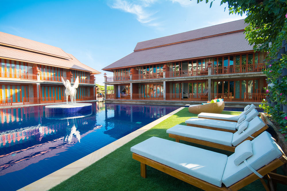 The Chaya And Hotel 4*