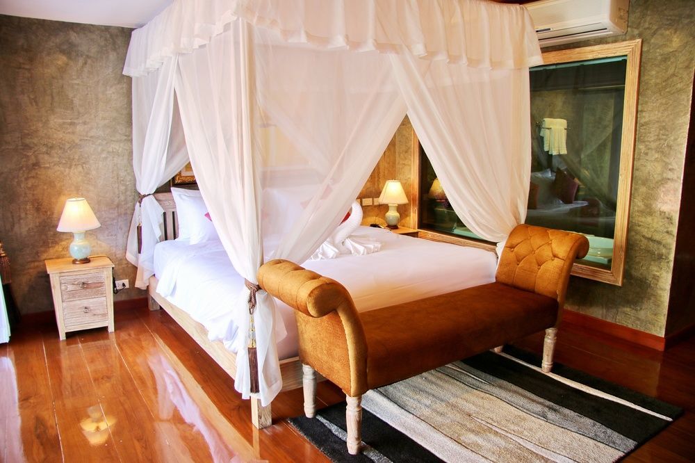 The Chaya And Hotel Chiang Mai
