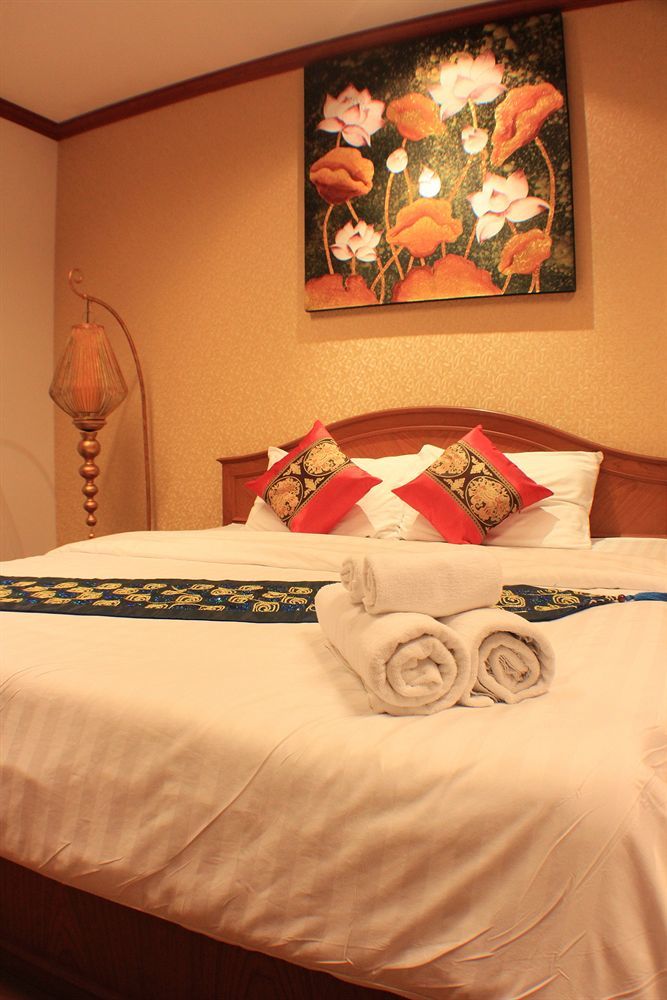 Hotel V 3*