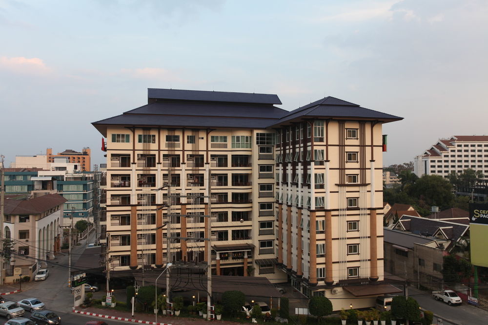 V Hotel 3*