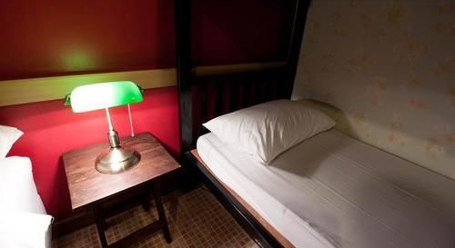 Ashi Poshtel Hostel