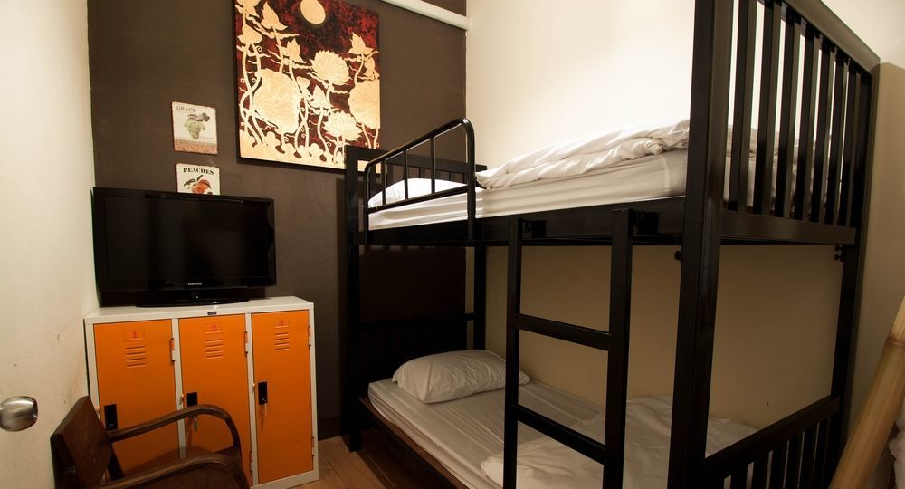 Hostel Ashi Poshtel *