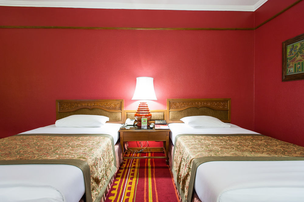 Hotel The Empress - Sha Extra